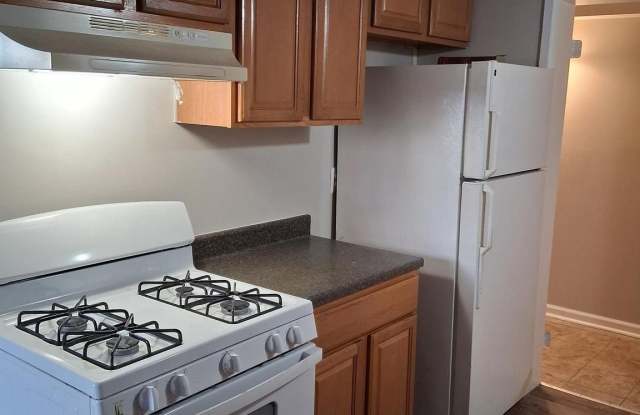 2305 FREETOWN Court unit: 2B