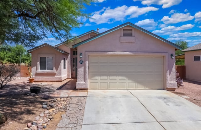 3706 West Sunbonnet Place - 3706 West Sunbonnet Place, Casas Adobes, AZ 85742