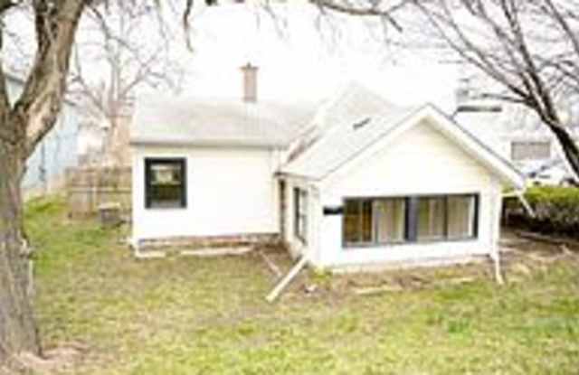 2502 South 60th Street