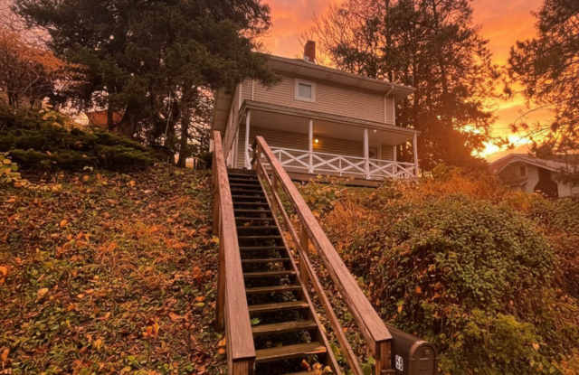 New Year, New Home, $500 Off! This is a Lease-to-Own – Not a typical rental.