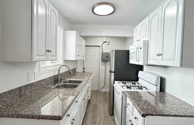 1685-1697 Summit St. / 109-137 E. Penn St.