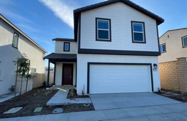 Beautiful Three Bedroom Two and a Half Bathroom Home in Murrieta! - 30315 Brittlebrush Street, Murrieta, CA 92563