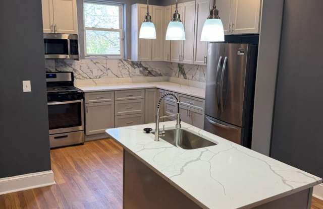 Photo of 2803 THE ALAMEDA
