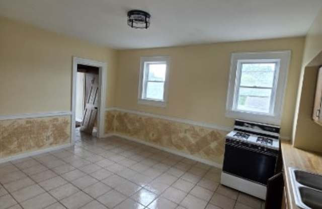 601 West 17th Street - 601 Apt A