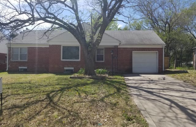 1007 North Roosevelt Street - 1007 N Roosevelt St, Wichita, KS 67208