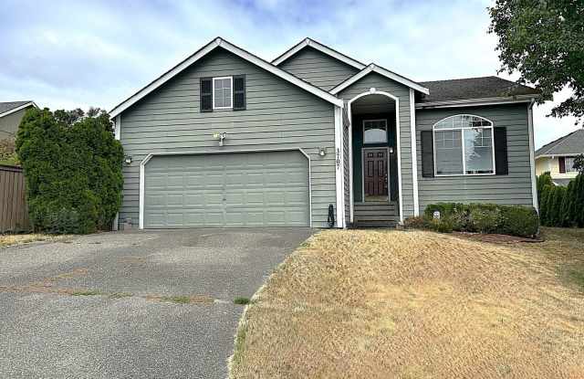 Photo of Scenic Browns Point Location ~ Spacious 3-bedroom 2 bath home