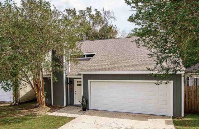 477 Highland Creek Parkway