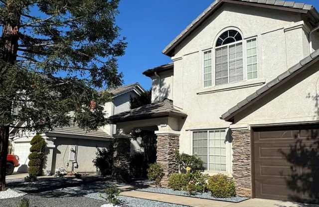 Photo of Beautiful Four Bedroom Home in Clovis North School District!