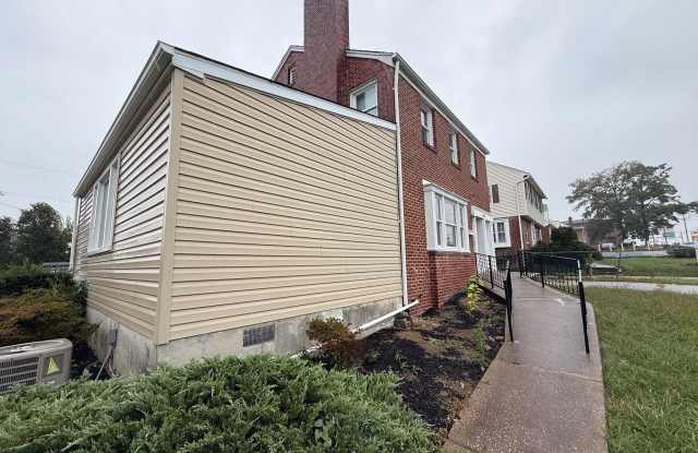 1521 YORK Road unit: Suite 201