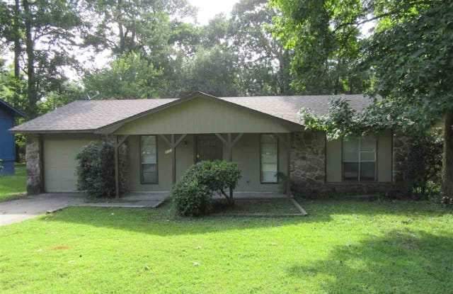 3951 Wooddale - 3951 Wooddale Dr, Little Rock, AR 72209