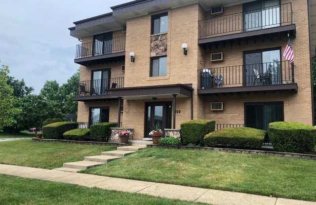 7730 Wildwood Court unit: 1S