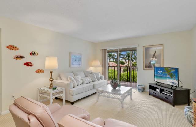 555 Park Shore Drive