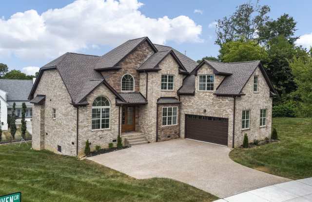Photo of Newer Custom Brick Home in Lebanon