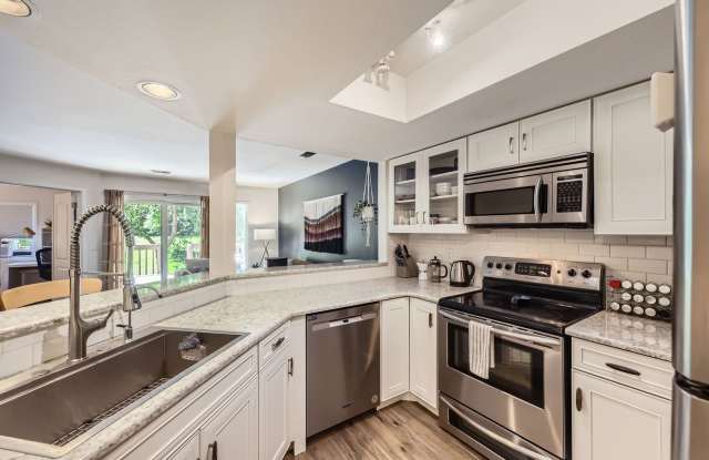 Nature Meets the City: Spacious  Elegant 1-BDR