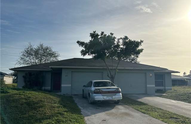 1125 Gilbert Avenue S - 1125 Gilbert Avenue South, Lehigh Acres, FL 33973