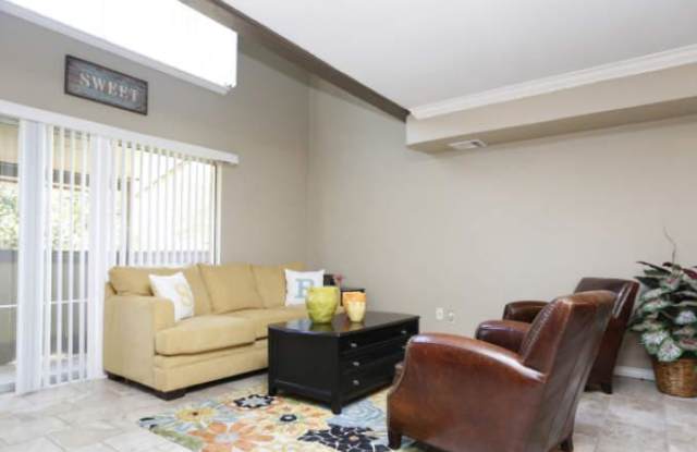 8916 Datapoint Dr, #610