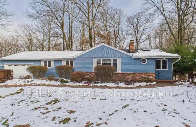 Photo of 5743 Brookwood Dr