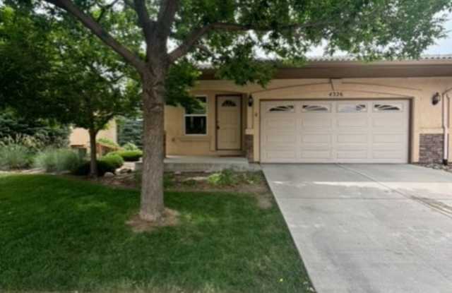 3 Bed 2.5 Bath Townhouse with AC