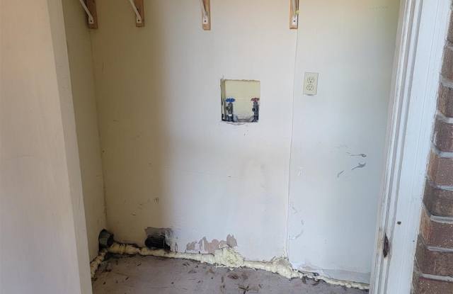 Photo of 1030 Sable Dr