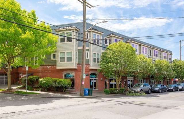 Photo of Top Floor Studio, Close To Greenlake