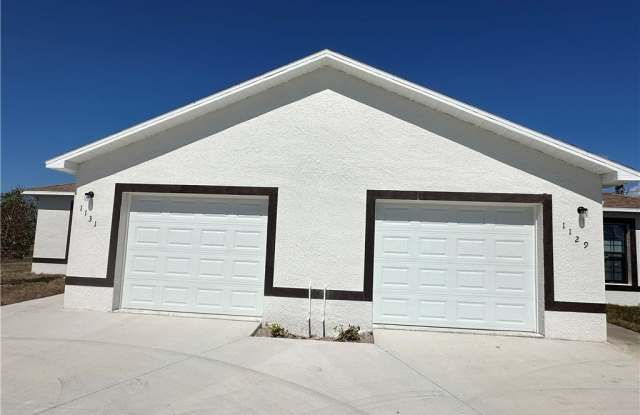 1131 SW 16th Terrace