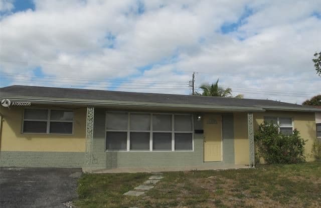 5979 NW 15th St - 5979 Northwest 15th Street, Sunrise, FL 33313