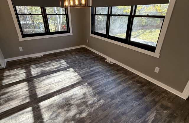 2004 1st Avenue South