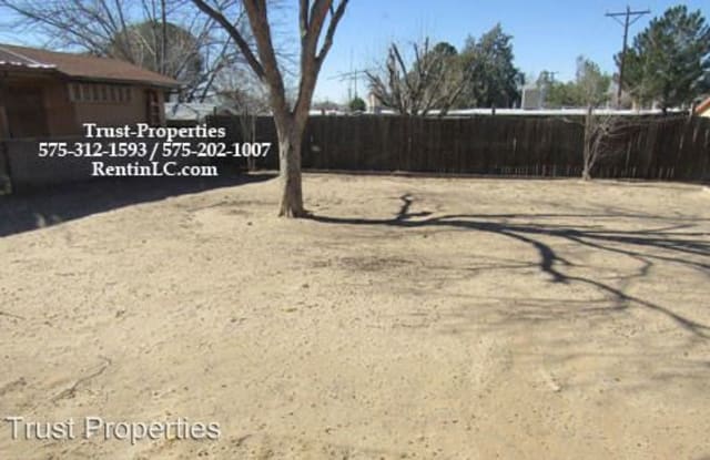 1416  Walden Dr - 1416 Walden Drive, Las Cruces, NM 88001