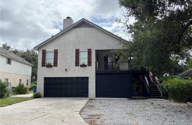 Photo of 318 Sandcastle Lane