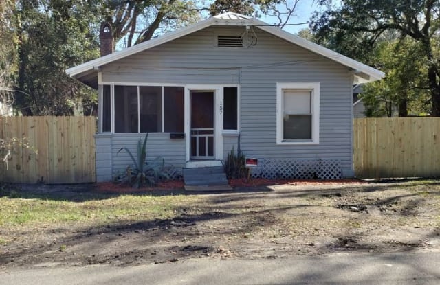 157 Willowbranch Ave - 157 Willow Branch Avenue, Jacksonville, FL 32254