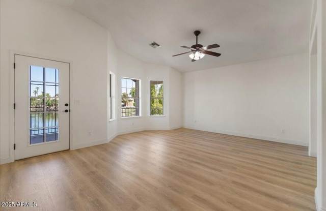 1414 N PALMSPRINGS Drive