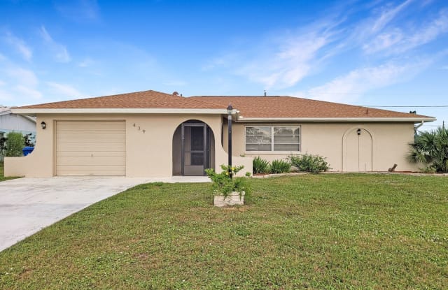 439 Pineview Drive - Pineview Drive, 439 - 439 Pineview Drive, Sarasota County, FL 34293