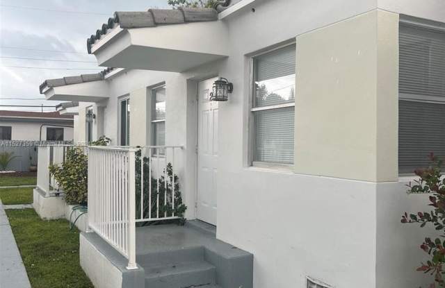 850 81st St - 850 81st Street, Miami Beach, FL 33141