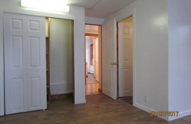 36 Warwick St