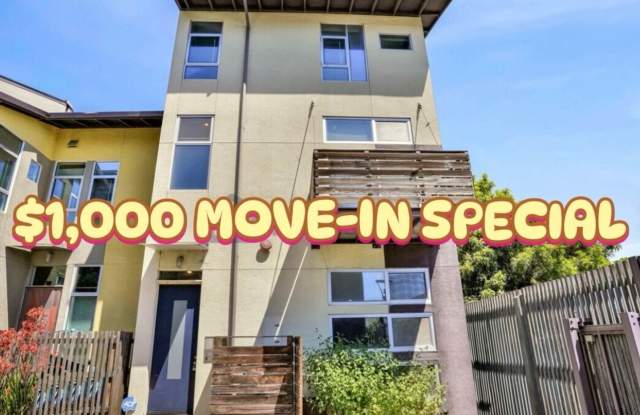 $1,000 MOVE IN SPECIAL!!!! Gated, Spacious and Bright 3 Story 3BD/2BA Property Available for Rent in Oakland, Ca!!!