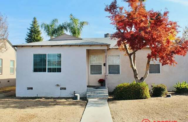 Photo of 3 Bedroom Home Off Oak St. Near Downtown