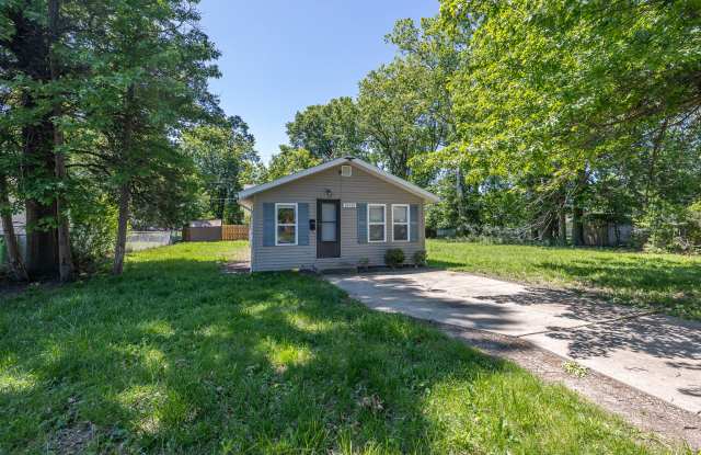 24200 Puritan Rd