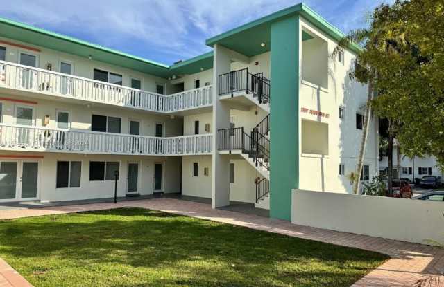 Photo of 1857 Jefferson St