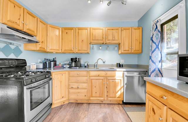 4684 South Pine Road