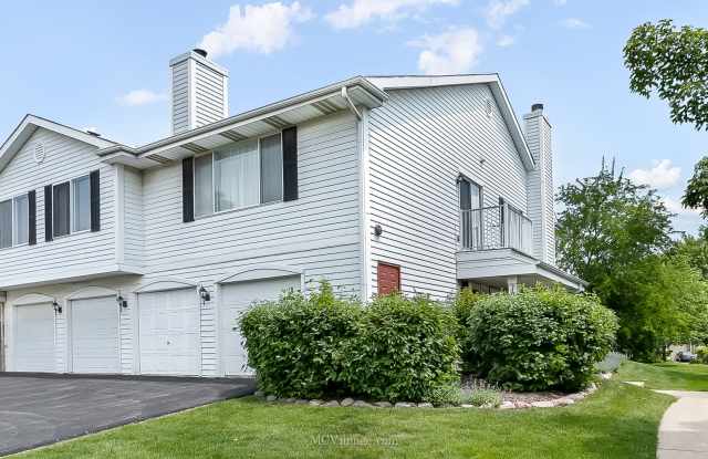 7921 Knottingham Circle