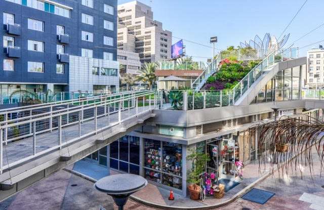 334 S Main St Unit E31