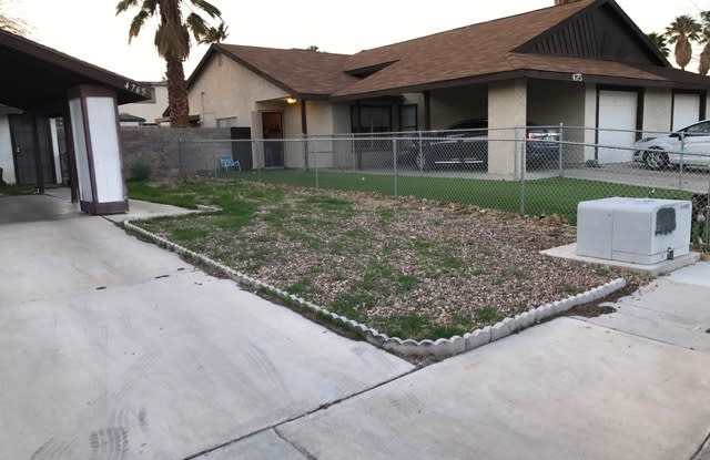 Single Story Townhome in Spring Valley