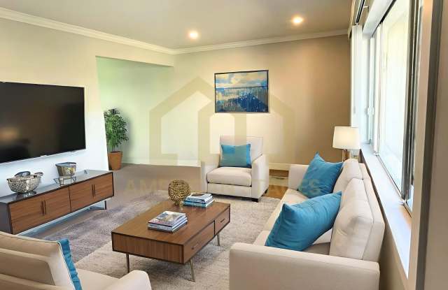 Photo of 716 North G Street - 7