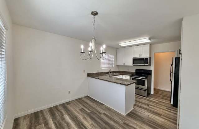 Beautifully Upgraded Condo in Rancho Bernardo