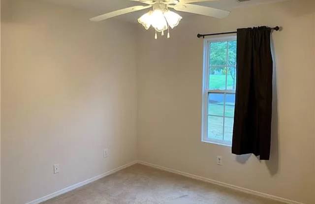 Room in 3 Bedroom Home at Ziegler Ln