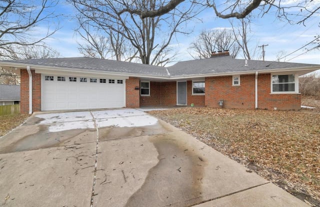 1509 Bennett Avenue - 1509 Bennett Avenue, Warson Woods, MO 63122