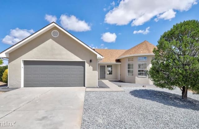 1600 31st St SE - 1600 31st Street Southeast, Rio Rancho, NM 87124