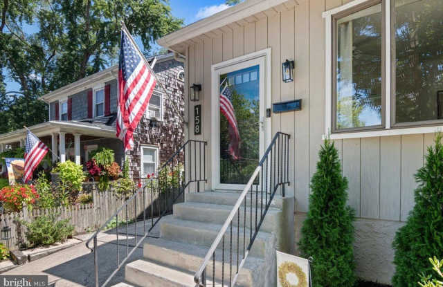 158 LAFAYETTE Road