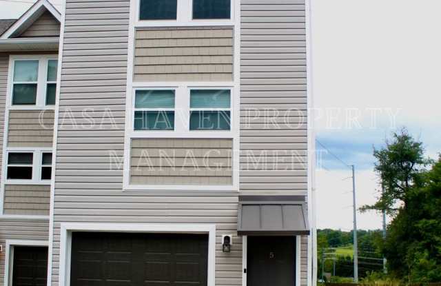 Coming Soon!!| Osborne Place | Modern 2BR/2.5Bath Townhome