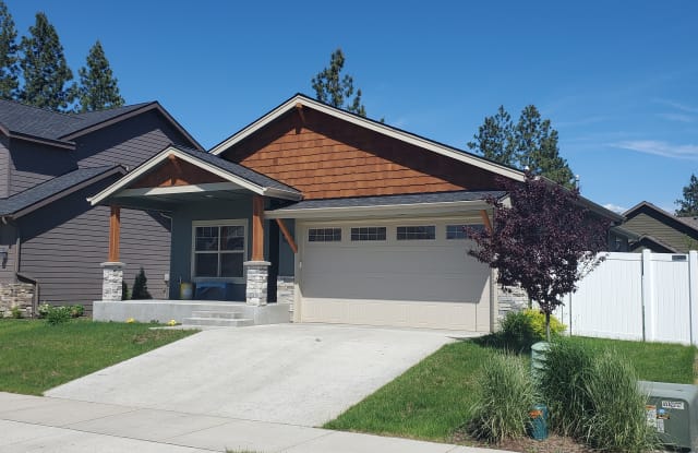 6644 N Idlewood Dr - 6644 North Idlewood Drive, Kootenai County, ID 83815